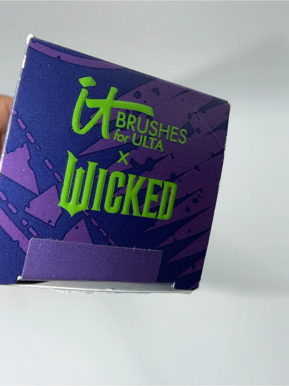 IT Brushes for ULTA Wicked Limited Edition Green & Purple Foundation Brush